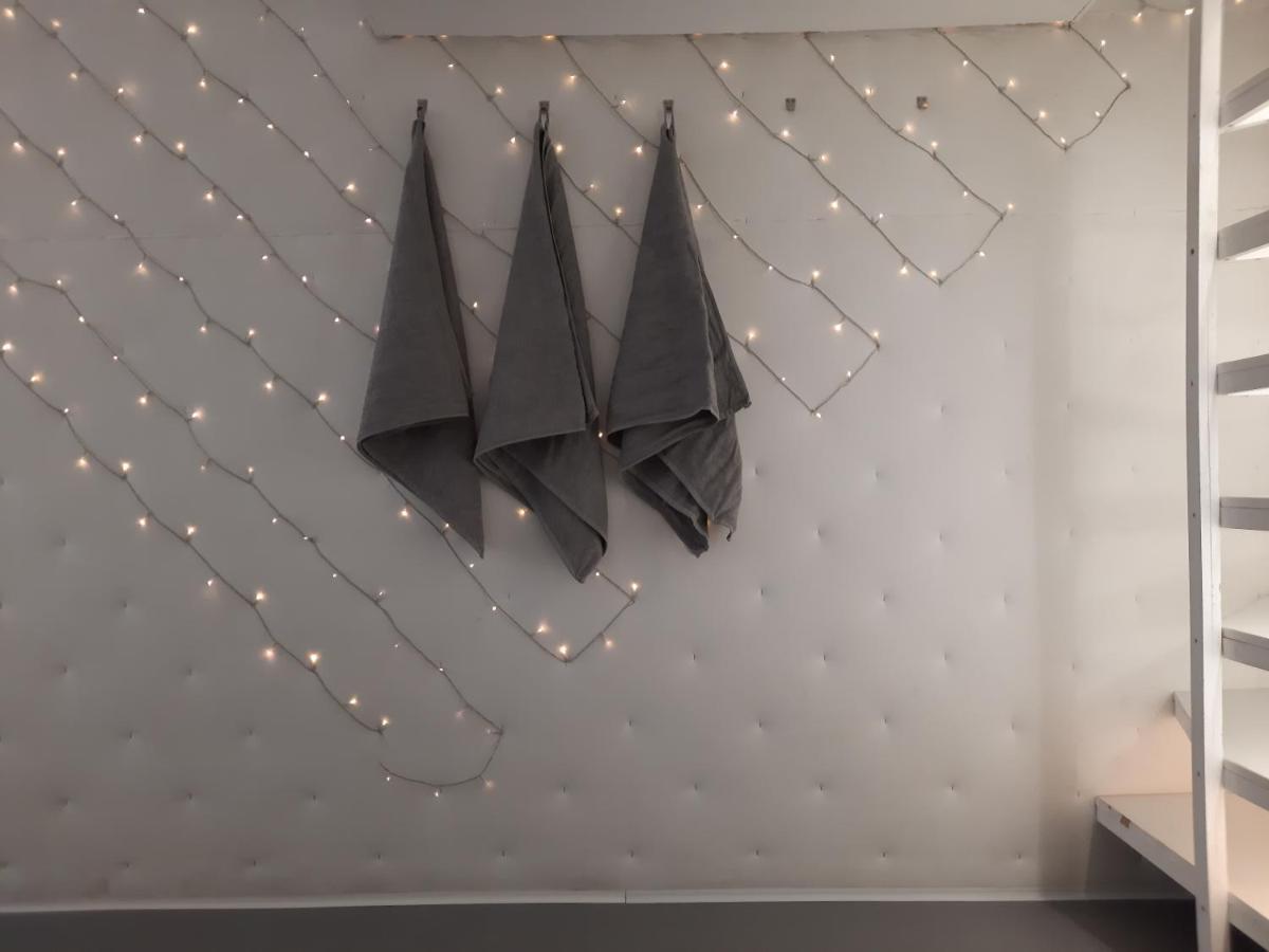 Downtown Prague Minimalistic Room In Flatshare 외부 사진